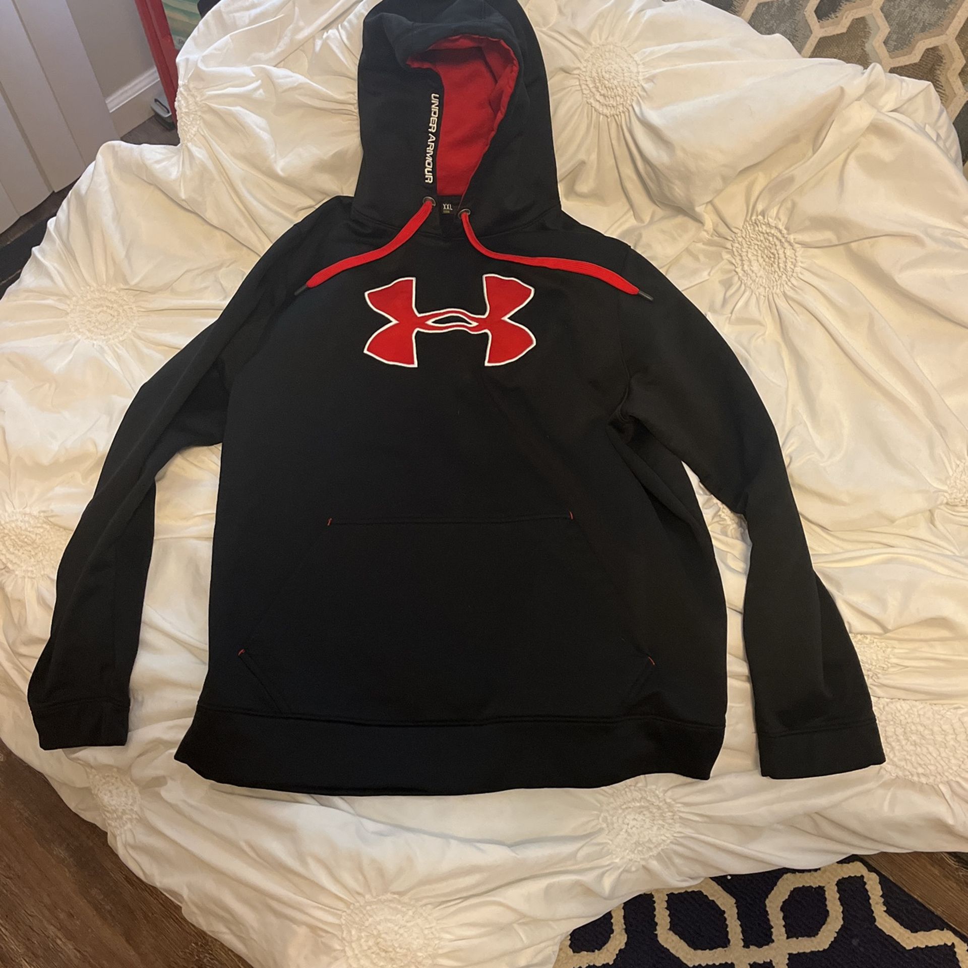 Under Armour XXL More Like XL Loose