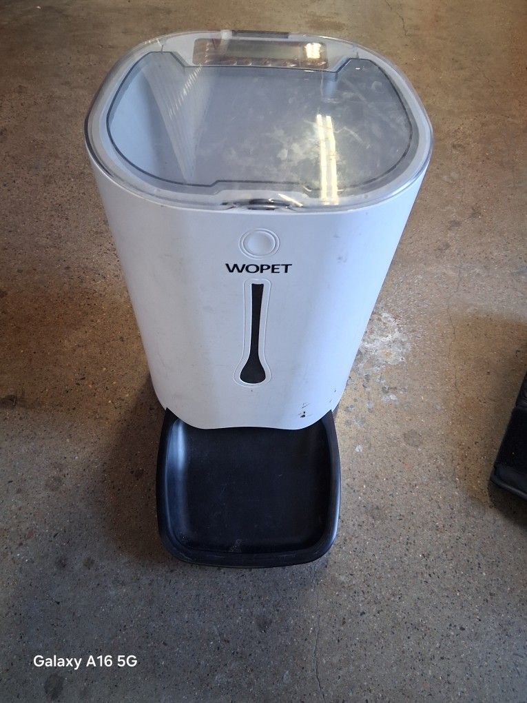 Wopet Automatic Pet Feeder