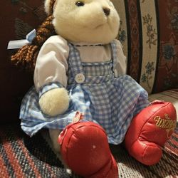 THE WIZARD OF OZ  CUDDLE FACTORY TEDDY BEAR " DOROTHY"   STUFFED  PLUSH  TOY  