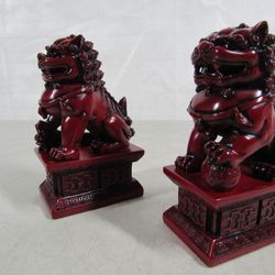 Feng Shui Foo Dogs Vintage Temple Guardian Lions Pair
