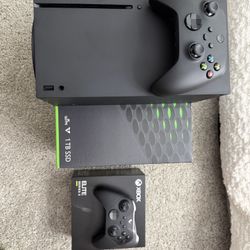 XBOX Series X 1TB Console + Wireless Controller + Elite Series 2 Wireless Controller + Dual Controller Charging System