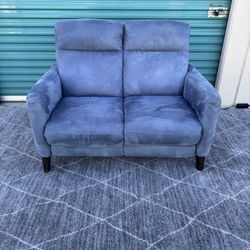 Free Delivery Blue Velvet La-Z-Boy Electric Recliner
