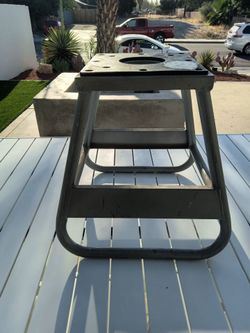 Dirt bike stand