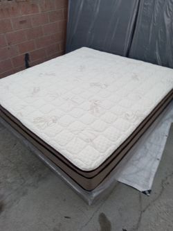 Queen Size Mattress Pillow Top new