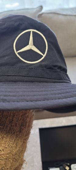 Mercedes Benz Bucket Hat With Charger System