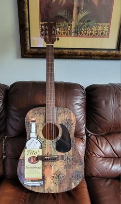 Tito's Acustic Guitar 