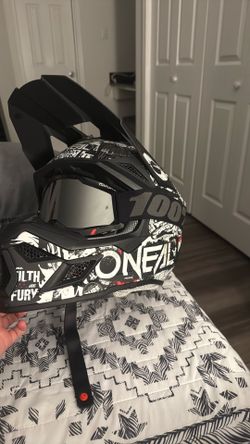 ONEAL HEMLET WITH 100% GOGGLES