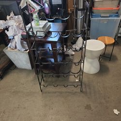 Steel Vibtage Wine Rack