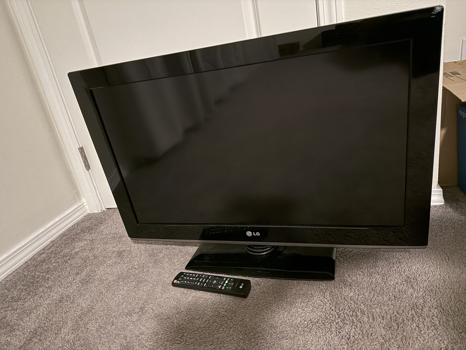 LG 32 inch Tv