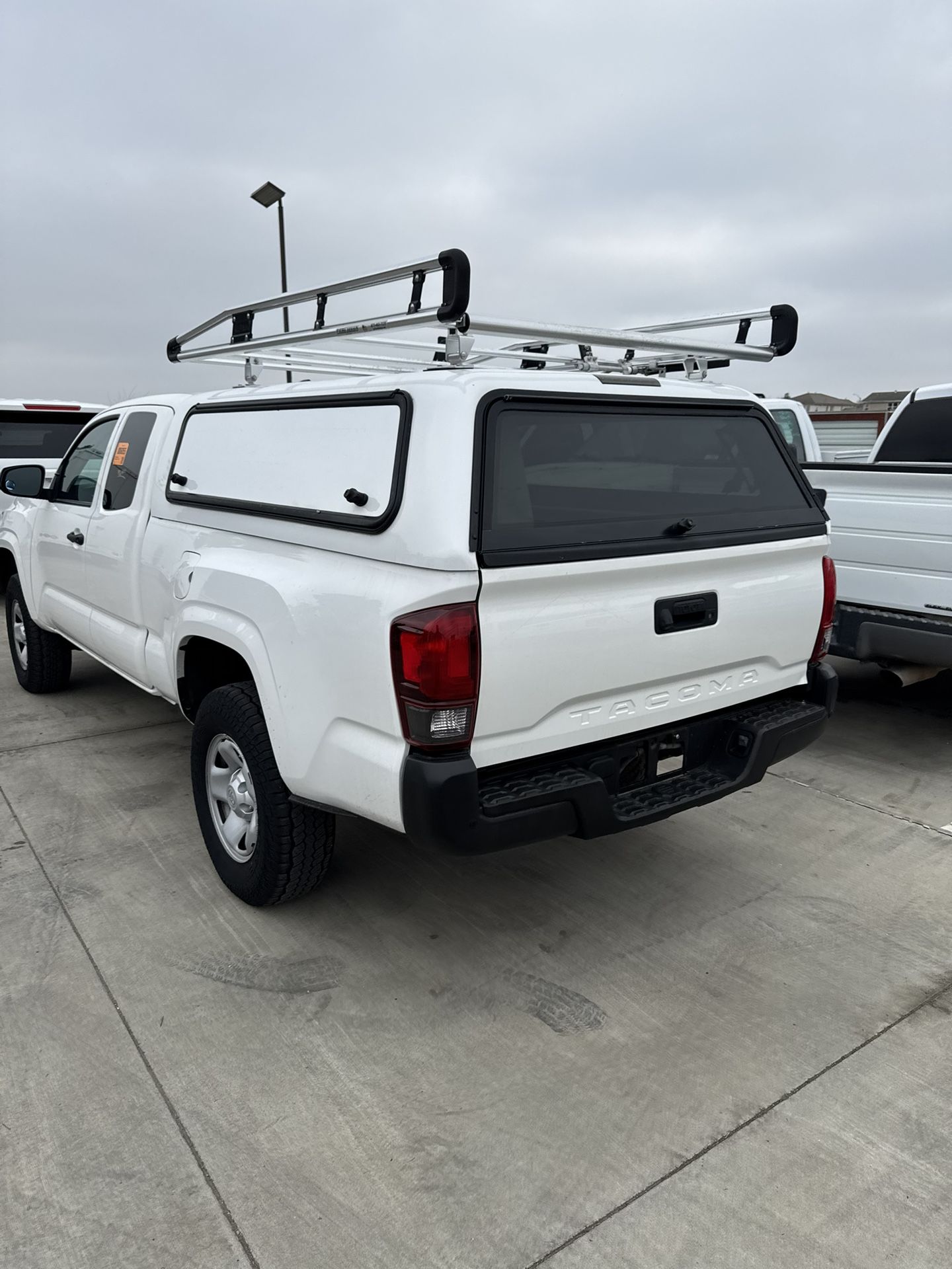 Camper Shell Only  6ft Bed