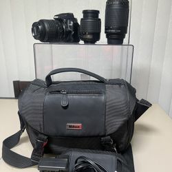 Nikon D3000 10.2MP DSLR Digital Camera w 18-55mm 55-200mm 70-300mm Bag Kit Read! Up for sale a Nikon D3000 10.2mp camera kit in overall good condition