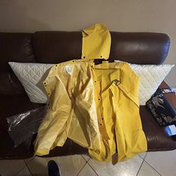 Brand New Rain Suit pants Jacket 