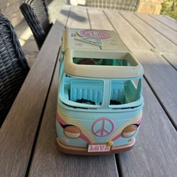 LOL Surprise Grill & Groove Camper Mini Bus