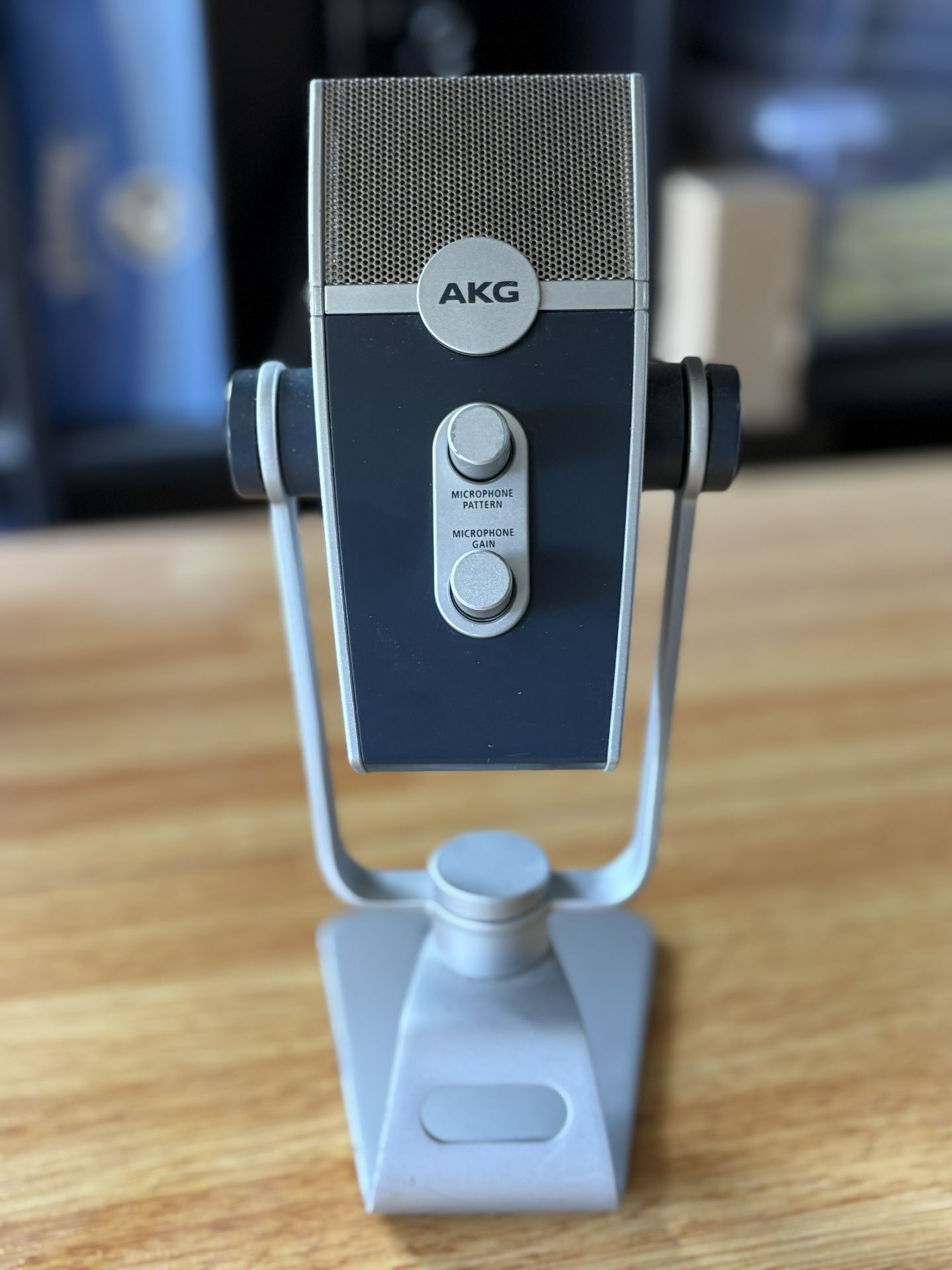 AKG Podcasting Mic