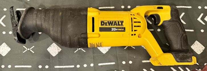 DEWALT 20V MAX Reciprocating Saw / Sawzall- DCS381 (Tool Only)