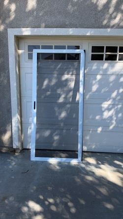 White Aluminum Screen Door with Handle