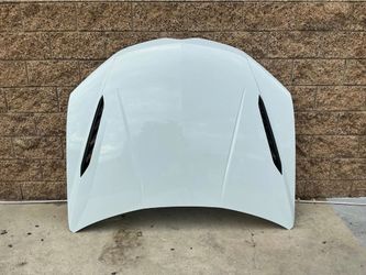 2023 2024 2025 LAMBORGHINI URUS HOOD USED OEM