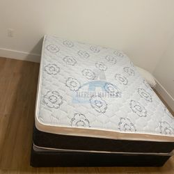 Queen mattress pillow top set with box spring (2pc - new) 