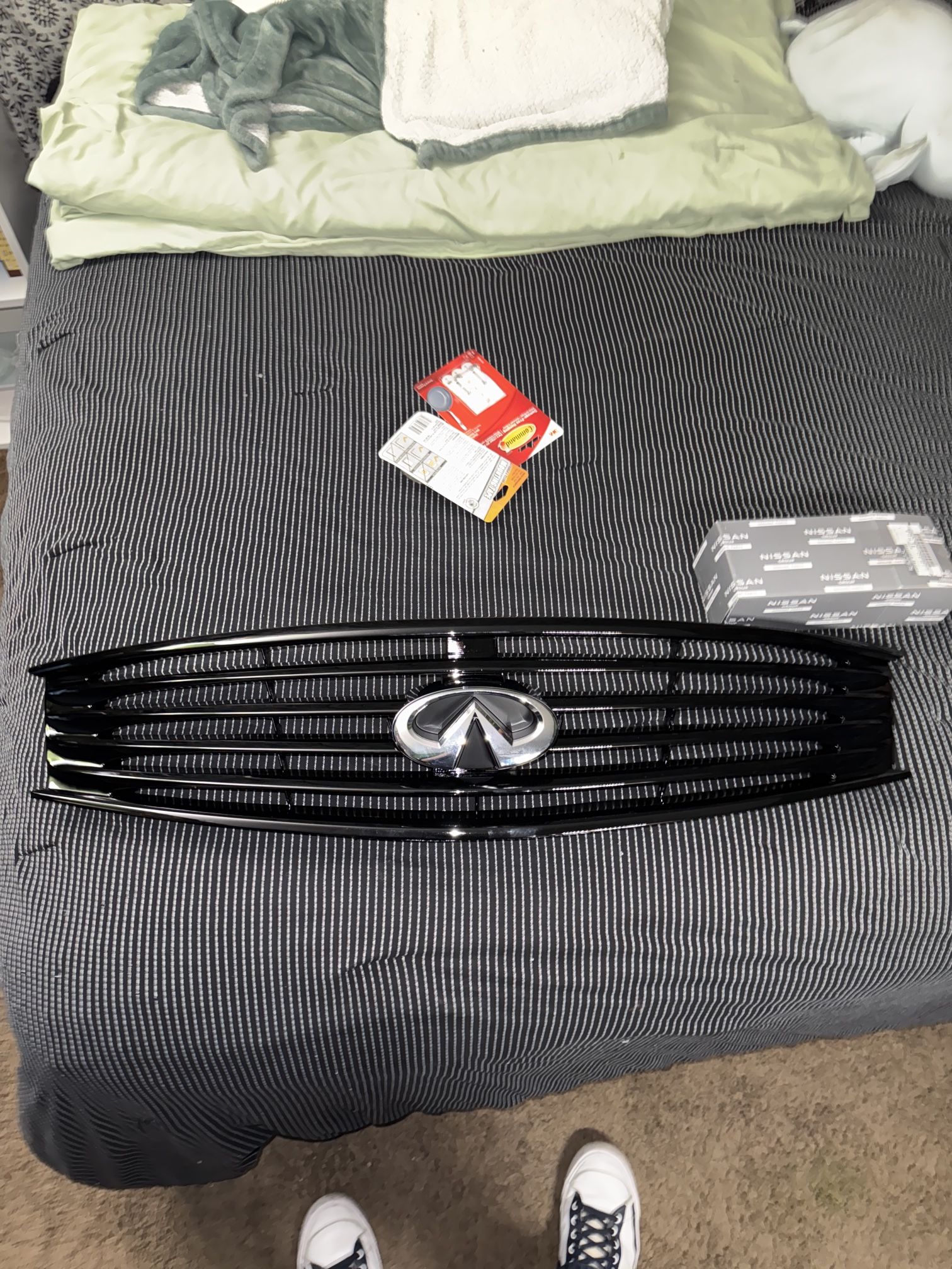 G37 COUPE GRILLE