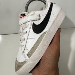 Nike Blazer Low “White” PS Size 1.5Y