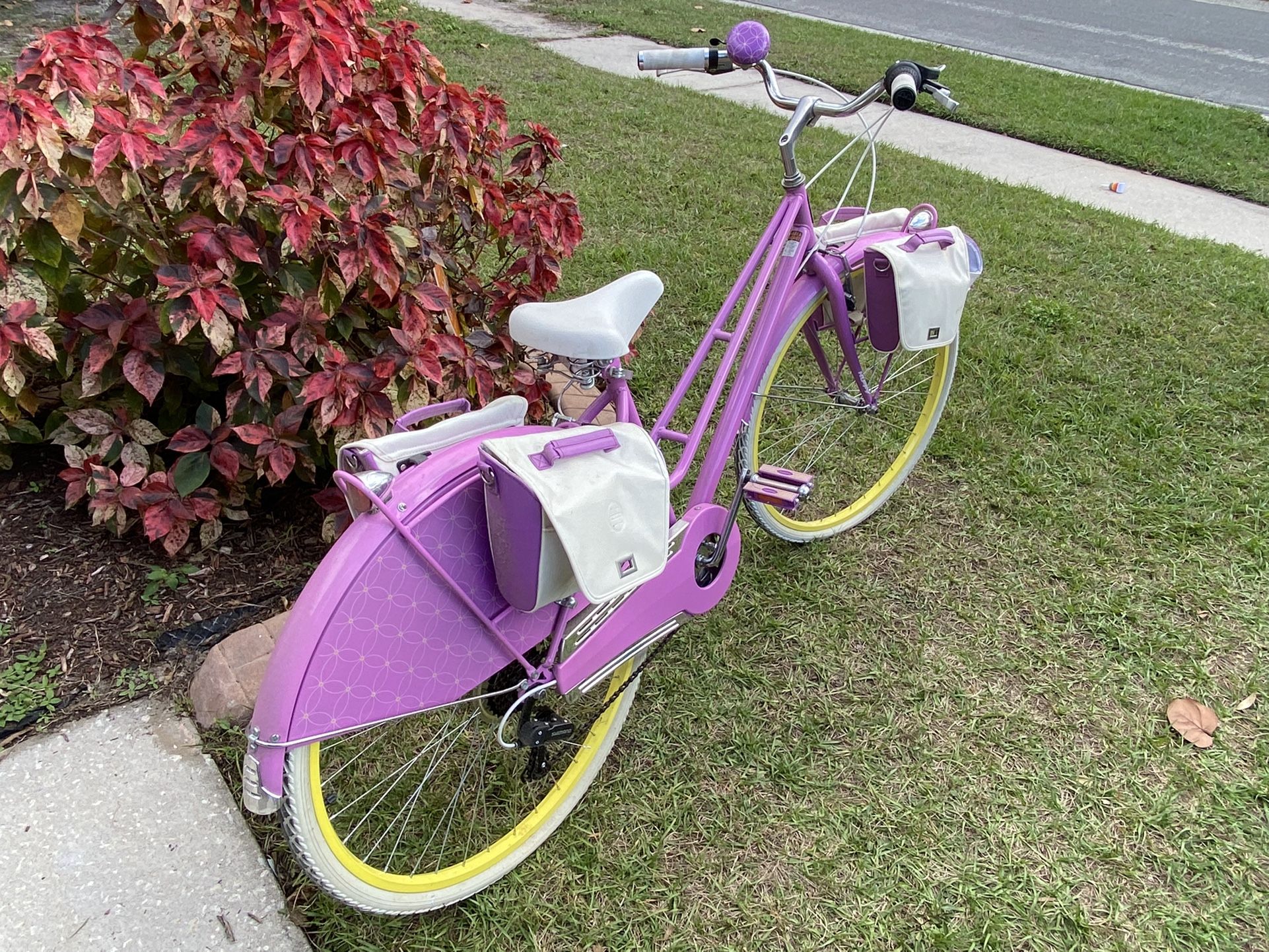 Huffy purple women's supreme top cruiser