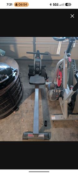 Row machine