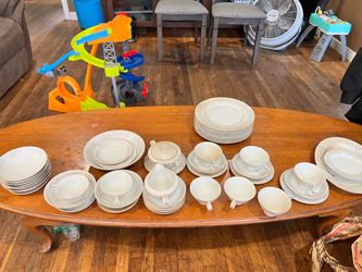 Royal M Japanese China Set