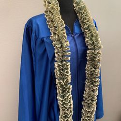 Graduation Money Lei