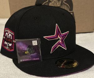 Astros Hat Fitted ExclusiveFitted Thanos W/pin📌