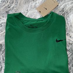 Men’s Athletic T-Shirt