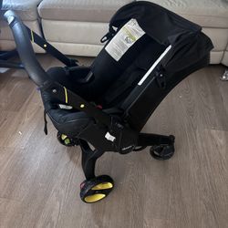 Doona Infant Car Seat & Stroller – Midnight Black (Complete Set