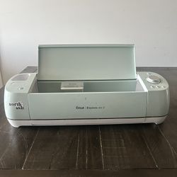 CrICUT Explore Air 2