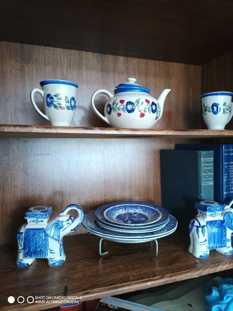 Antiques Pieces