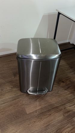 Chrome trash can