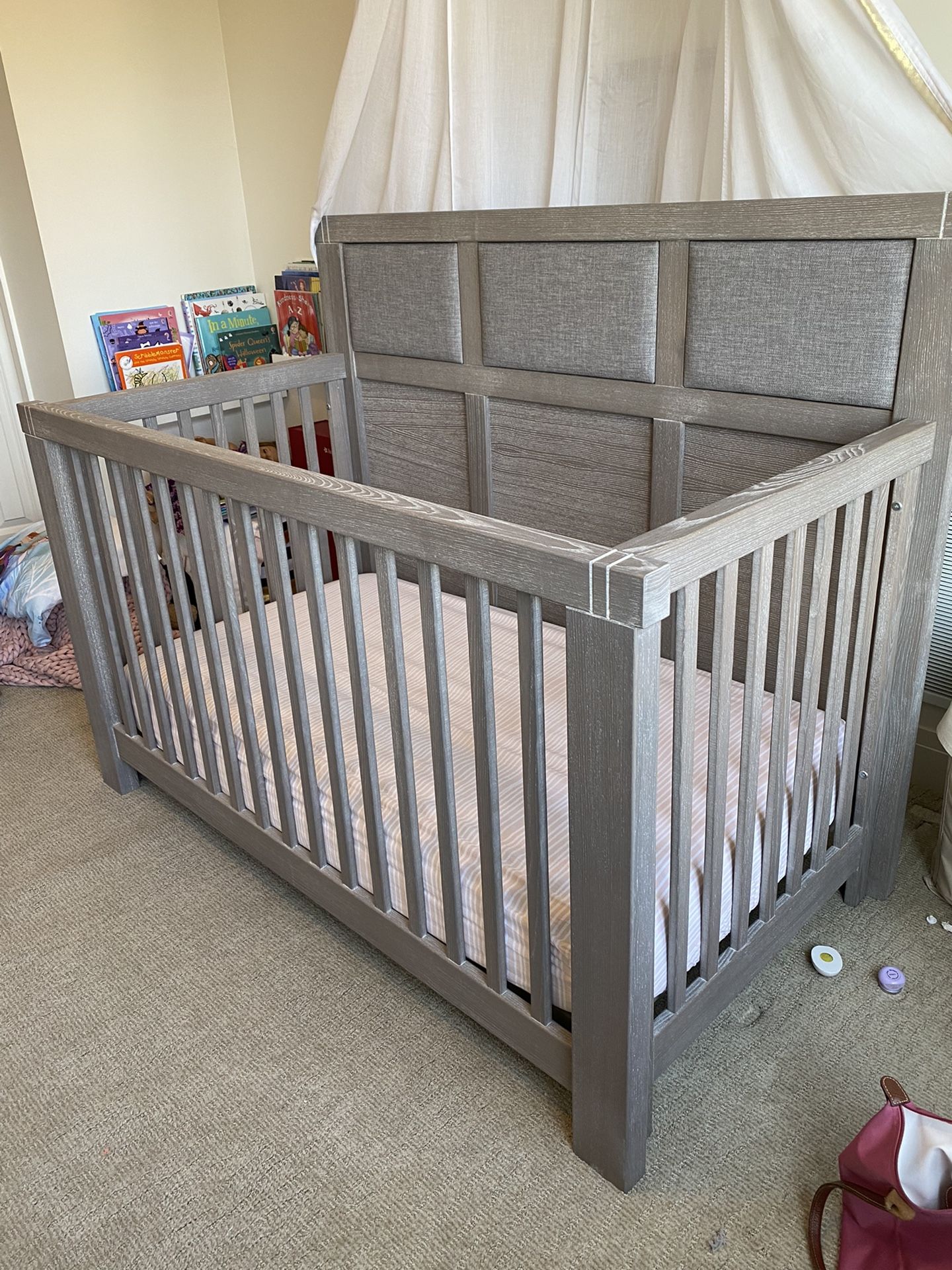 Natart Rustico Solid Oak Greenguard Crib