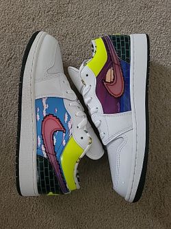 Air Jordan Retro 1 Low "Gaming " Size 7 Youth/8.5wmns