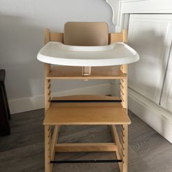 Stokke Tripp Trap High Chair 