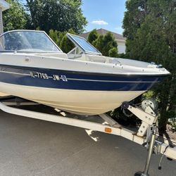 Bayliner Boat