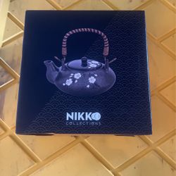 Tea Pot NIKKO ceramic 