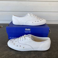 Keds Starlight White Leather Studded Sneakers – size 7