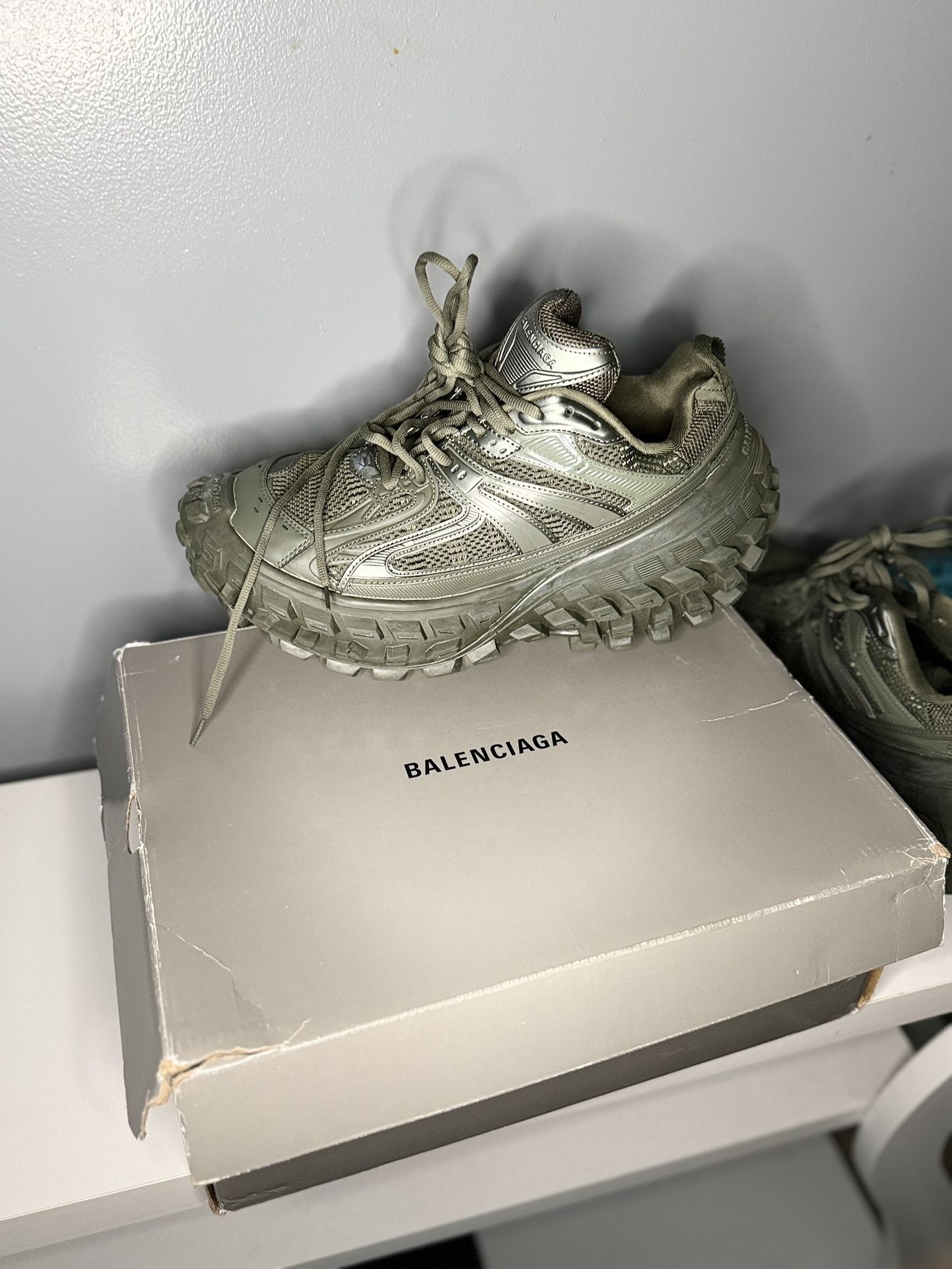 Make A Deal (no Trades) Balenciaga Defenders