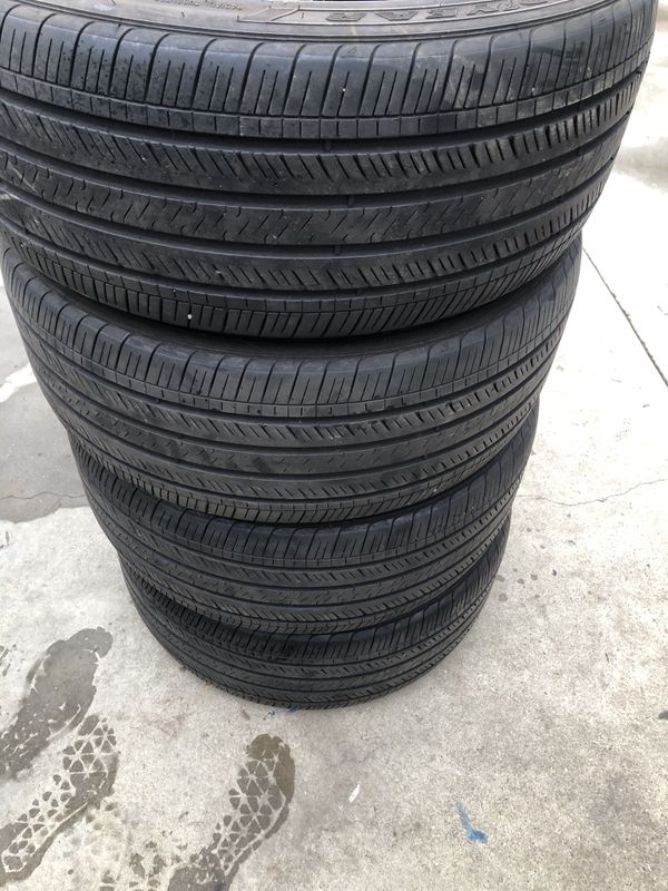 Goodyear eagle touring tires 235/40R19 for Sale in Los Angeles, CA
