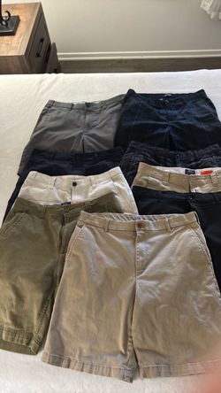 Man’s casual shorts lot of 9 pieces