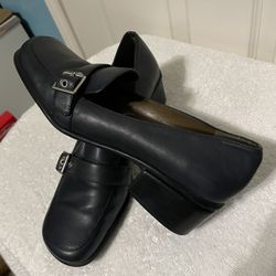 Anne Klein Leather Loafers Women Shoes Size 9