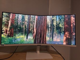 Samsung Xfinity Ultra Wide Curved Monitor 34” S65TC