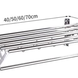 Towel Hangers To Hang Many Toewels. 