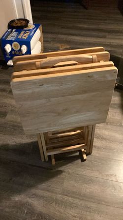 4 piece dinner trays with stand