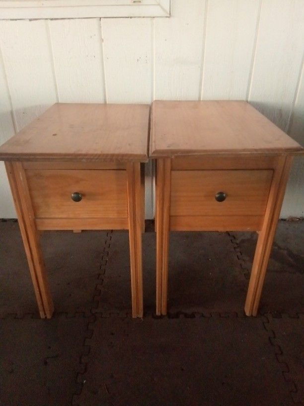 2 HANDMADE WOOD END TABLES OR ?