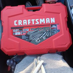 Craftsman 150 PC Tool Set
