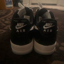 Nike Air Force 1 Black Patent Leather Sneakers size 11.5